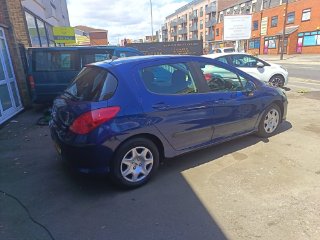 /photos/12521/89d96783-4646-dc59-2d52-c98c8a039006_i320x240.jpg